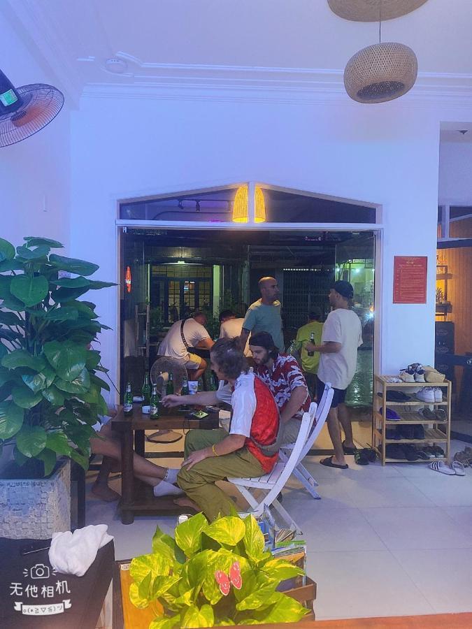 Dom Hostel And Bar Hoi An Zewnętrze zdjęcie